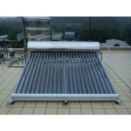 Stainless Steel Non-Pressure Solar Water Heater (150629)