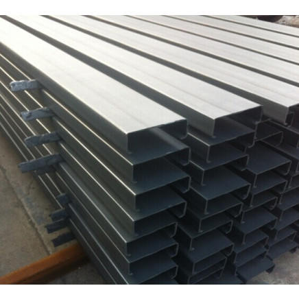 Top Selling Good Quality C Purlin for Steel Struction /Country House/Cottage