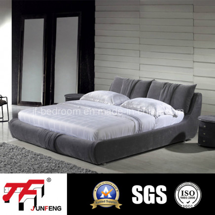 2014 Modern Fabric Bed B002