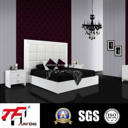 2014 New Design Leather Bed J-45