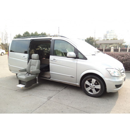 2015 New Electric Swivel Seat for Car Install in Middle Door