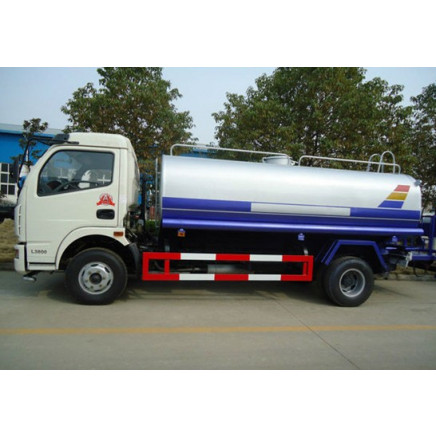 4X2 Dongfeng Duolika 7000L Watering Truck