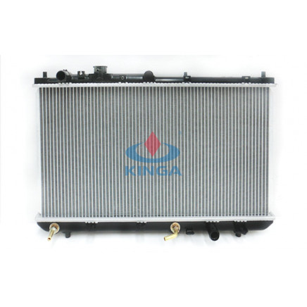 99 Mazda Radiator for Premacy at OEM Fp85-15-200A/Fp86-15-200A