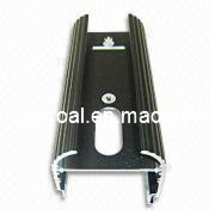 Aluminum/Aluminium Extrusion Profile by CNC