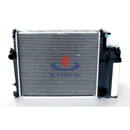 Auto Radiator for BMW 520I/525i'88-E34 Mt