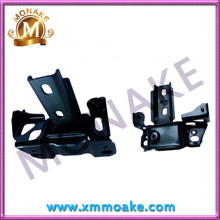 Auto Rubber Parts Engine Mount for Mazda Car (D652-39-070B)