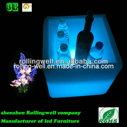 Battery Rechargeable LED Ice Cooler Plastic LED Ice Bucket (RW-141)