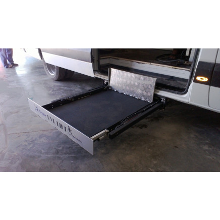 CE Scissor Wheelchair Lift Manufacturer for Benz Sprinter