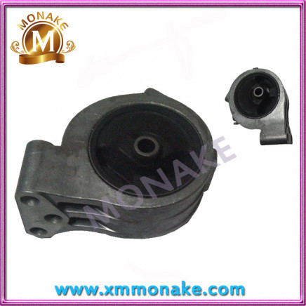 Car / Auto Parts Engine Motor Mounting Brackets for Mitsubishi (MR316993)