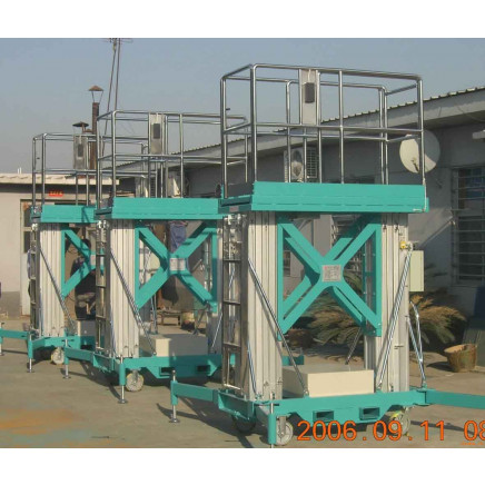 Compact Vertical Reach Platform
