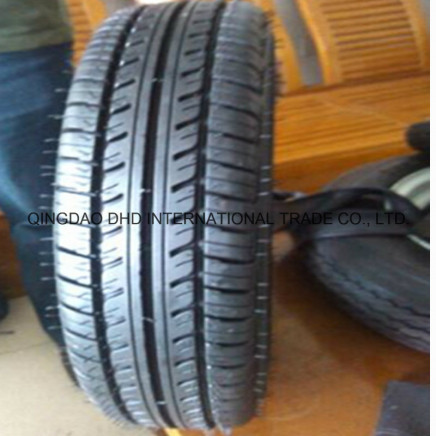 Deep Pattern Motorcycle Tyres 135-10tl for Chile Market