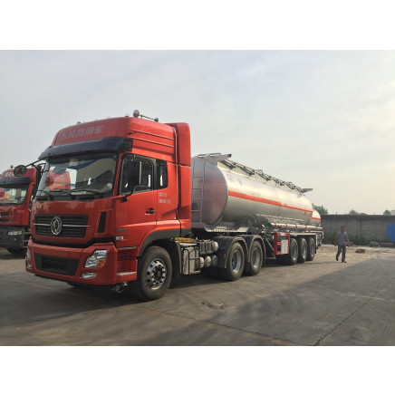 Dongfeng 6*4 Tractor and The 3 Axles Fuel Tank Semi Trailer for Sale
