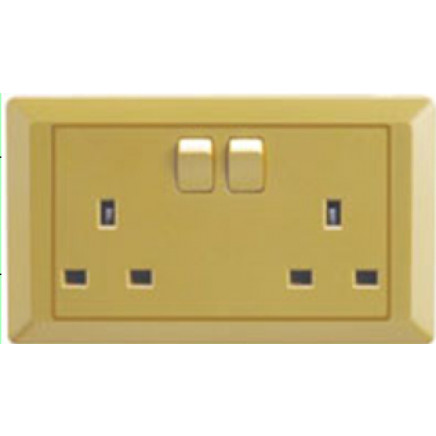 Double 3-Pin Wall Socket with 2 Gang Switch