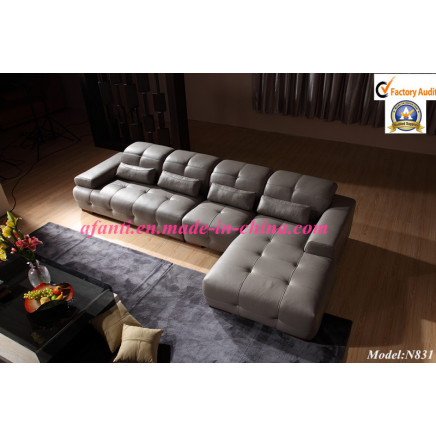 European Style Living Room Furniture Sectional Sofa with Chaise (N831)