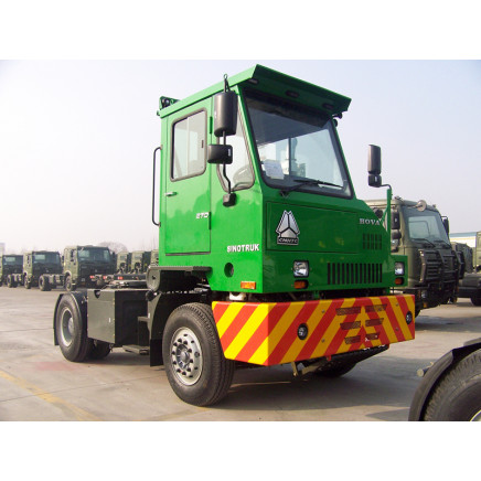 HOWO Hova 4X2 Terminal Pier Tractor Truck for Port Application