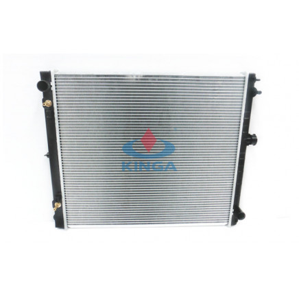 High Quality Aluminum Radiator for Nissan Safari'07 at