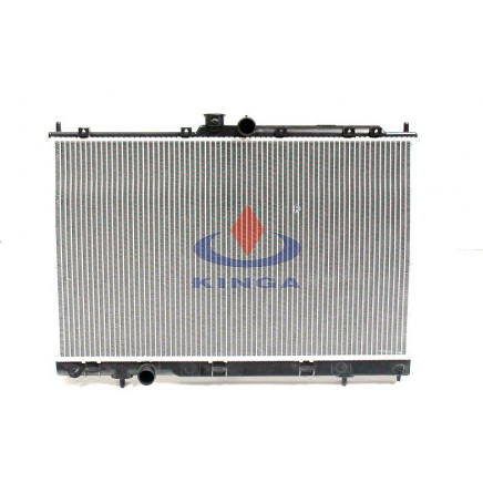 High Quality Auto Radiator for Outland'01-05 Mt