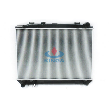 High-Quality Car Radiator for Toyota Townace Noah 96 Mt