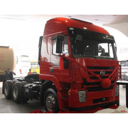 Iveco Genlyon M100 Tractor Head (CQ4254HTVG324B)