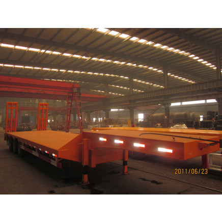 Low Bed Semi Trailer Transport Vehicles