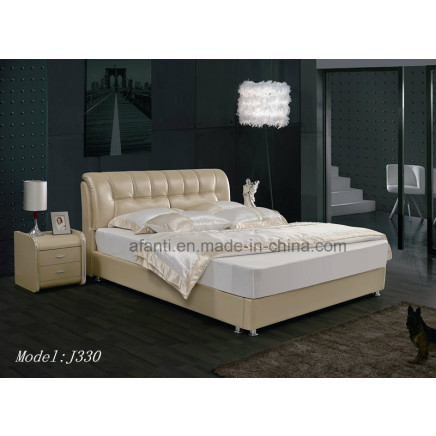 Modern Designed Leaher Bedroom Furniture Square Bed (J330)