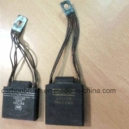 Professional Supplier of Carbon Brush Offer The Best Price De7000