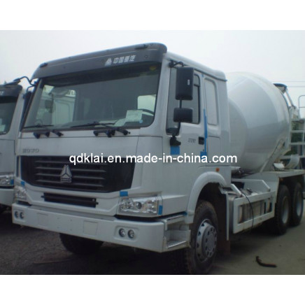 Sinotruck HOWO 6X4 Concrete Mixer Truck 9cbm Capacity