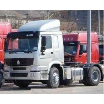 Sinotruk 4X2 HOWO Tractor Truck