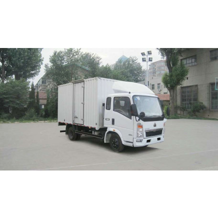 Sinotruk HOWO 4 Ton Van Truck Light Cargo Truck