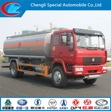 Sinotruk HOWO 4X2 10cbm Fuel Tank Trucks