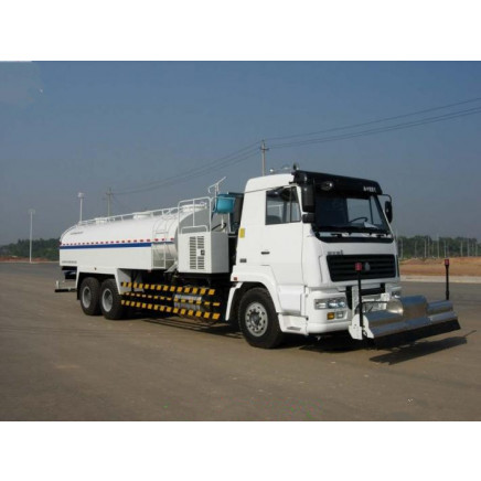 Top Quality High Pressure Car Washer Truck of Sinotruk