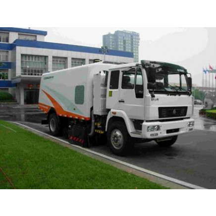 Top Quality Road Sweeper Truck of Sinotruk