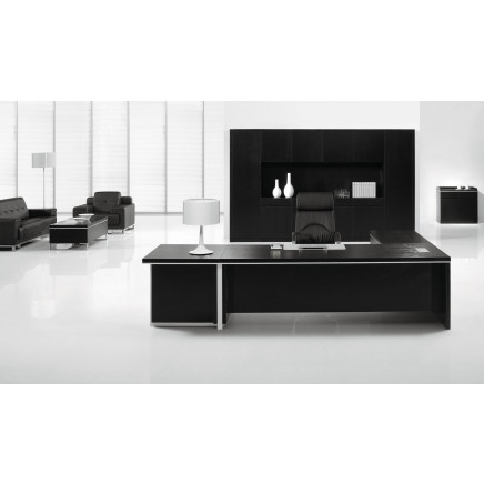 Typical Office Manager Table (OWDK4001-32)
