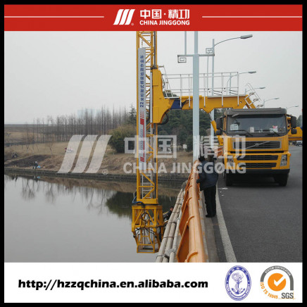 Vehicle for Bridge Inspection with High Safety