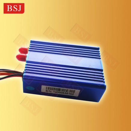 Worldwide SIM Card Vehicle GPS Tracker Tracking System with Sos Button M10