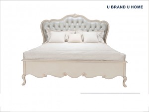 Classic Romantic King Size Bed for Bedroom with Beech Wood