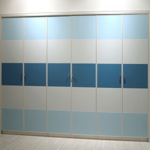 Oppein Colorful Wooden Bedroom Wardrobe (YG11241)