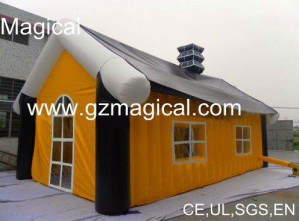 Outdoor Yellow Color Inflatable Santas House for Chriatmas (MIC-518)