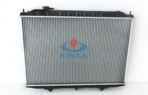 Aluminum Nissan Radiator Suitable for Japanes Nissan Bd22/Td27 Mt