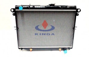 Auto Radiator for Toyota Landcruiser'98-02 Uzj100W