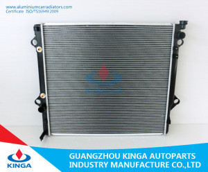 Auto Radiator for Toyota Prado`03 Rzj120/Uzj120 OEM: 16400-62230 (KJ-12279)