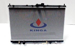 Best Cooling Auto Radiator for Mitsubishi Space/Wagon/Chariot N84
