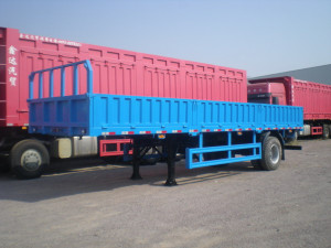 Board Cargo Semi Trailer (QDT9131)