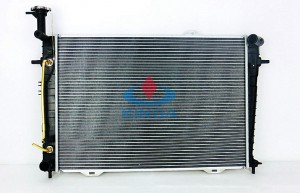 Car Water Radiators for Hyundai Tucson ' 04 at PA 16 / 22 / 26