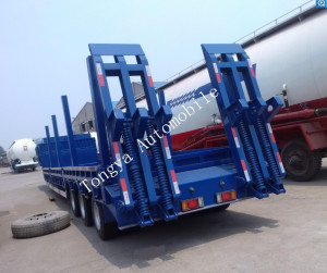 Factory Direct 3 Axle Lowbed Semi Trailer