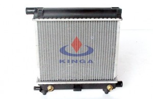 High Quality Auto Radiator for Benz W124/200e'84-90 at