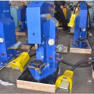 Hot Sale Brake Lining Riveting Machine