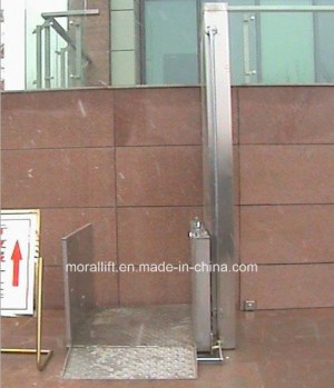Lightweight and Easy to Use Wheelchair Lift for Disabled