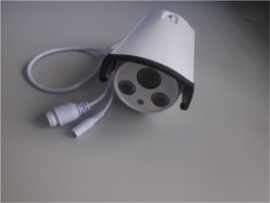 Low Illumination IR Cut Bullet Outdoor Motion Alarm IP Camera