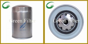 Oil Filter with Auto Parts (2439500)